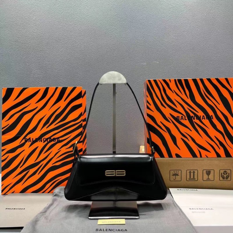 2022- 06-21-00000019